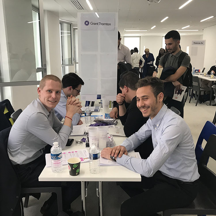 Aide exceptionnelle de 8000€ aux recruteurs des apprentis